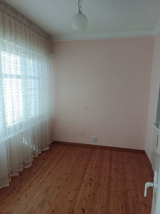 Аренда коракамиш 2.хонали коракамиш  грил бар  жомий якин расмдаги уй