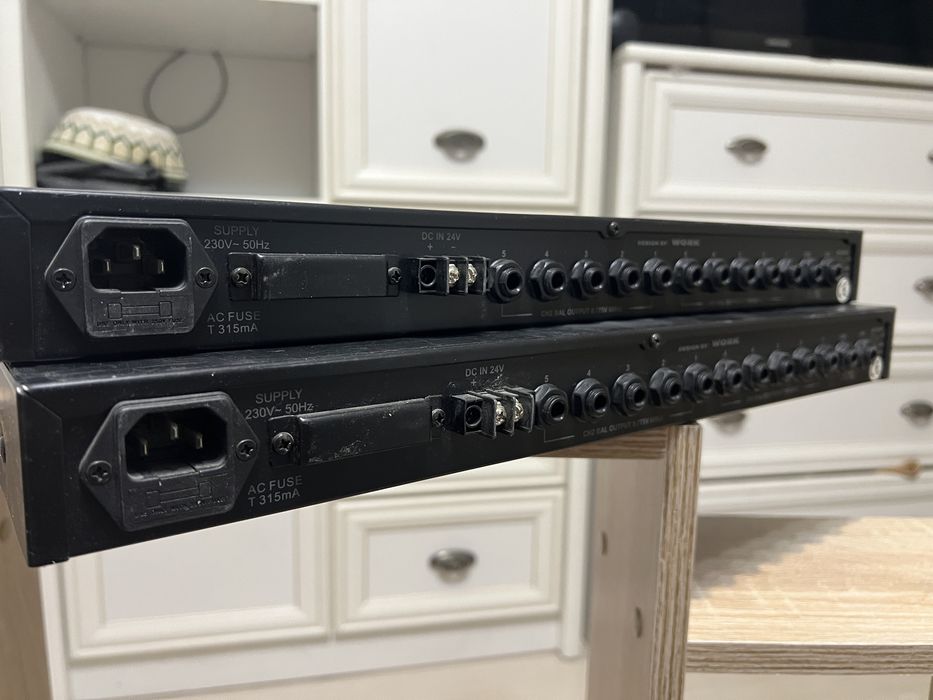 WORK Distributor & Amplifier (усилитель-распределитель для наушников)