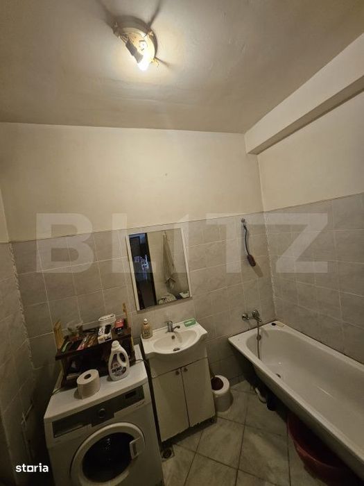 Apartament semidecomandat cu 2 camere, 58 mp, zona Porii