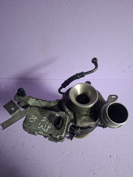 Turbosuflanta N47 D20C 143CP BMW F20 F21 F22 F30 F31 E84 Cod 8518204
