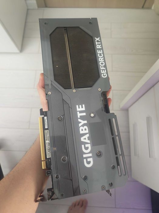 gigabyte geforce rtx 4070 second hand si noi de vanzare • Anunturi