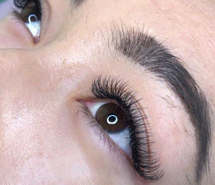 Наращивание ресниц Все виды объемов.