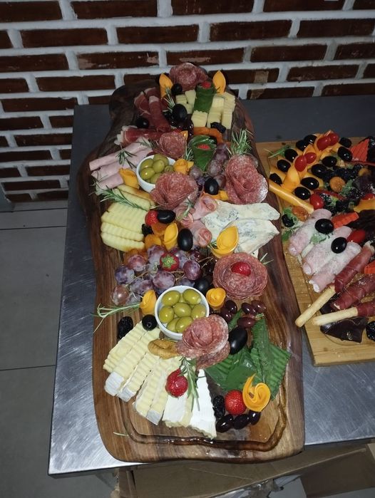 Platouri aperitive doar în iasi