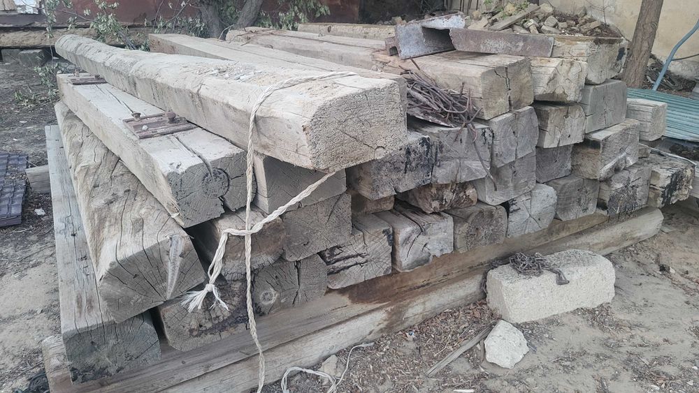 Шпалы барлығы бірге сатылады