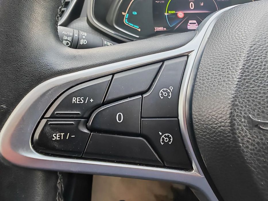 Renault Clio TVA deductibil, leasing, credit, garanție.
