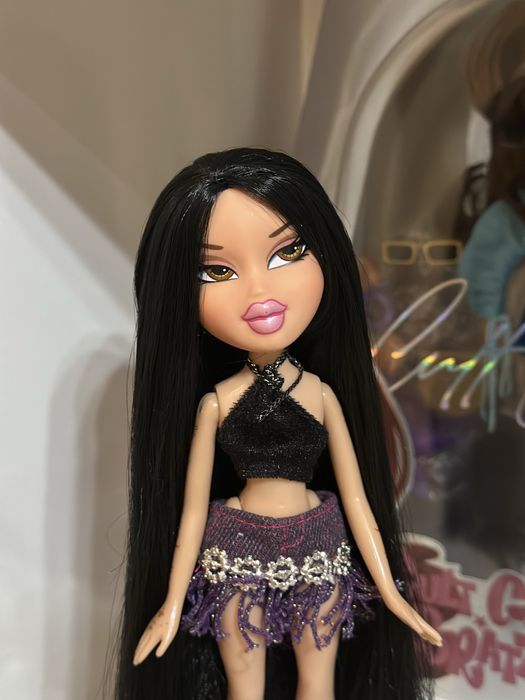 Продажа кукол Bratz