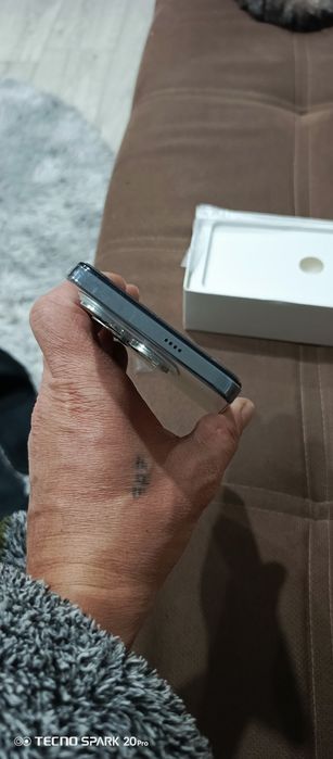 Техно Спарк 20 про