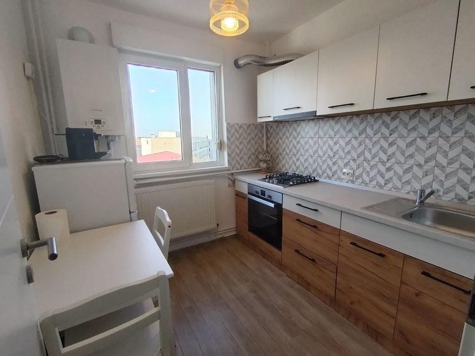 Proprietar, închiriez apartament 2 camere