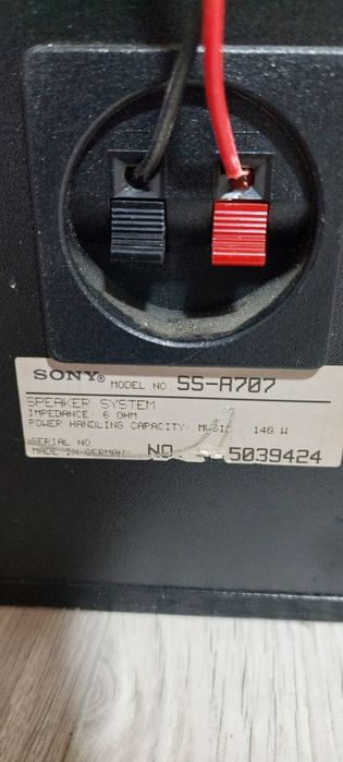 Linie Sony în perfectă stare