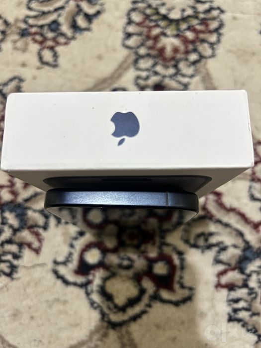 Iphone 15 pro  цвет Темный синый  (128GB)