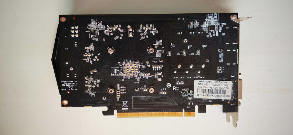 Продаются видео карты GTX 1050TI 4GB AMD RX550 4GB