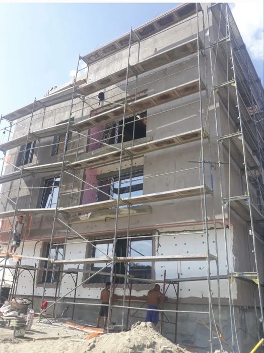 Constructii- servicii constructii
