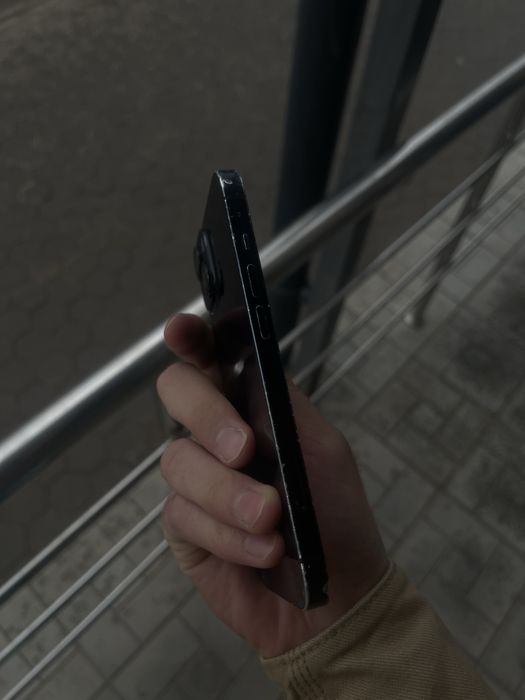 Айфон 14 128 гб.