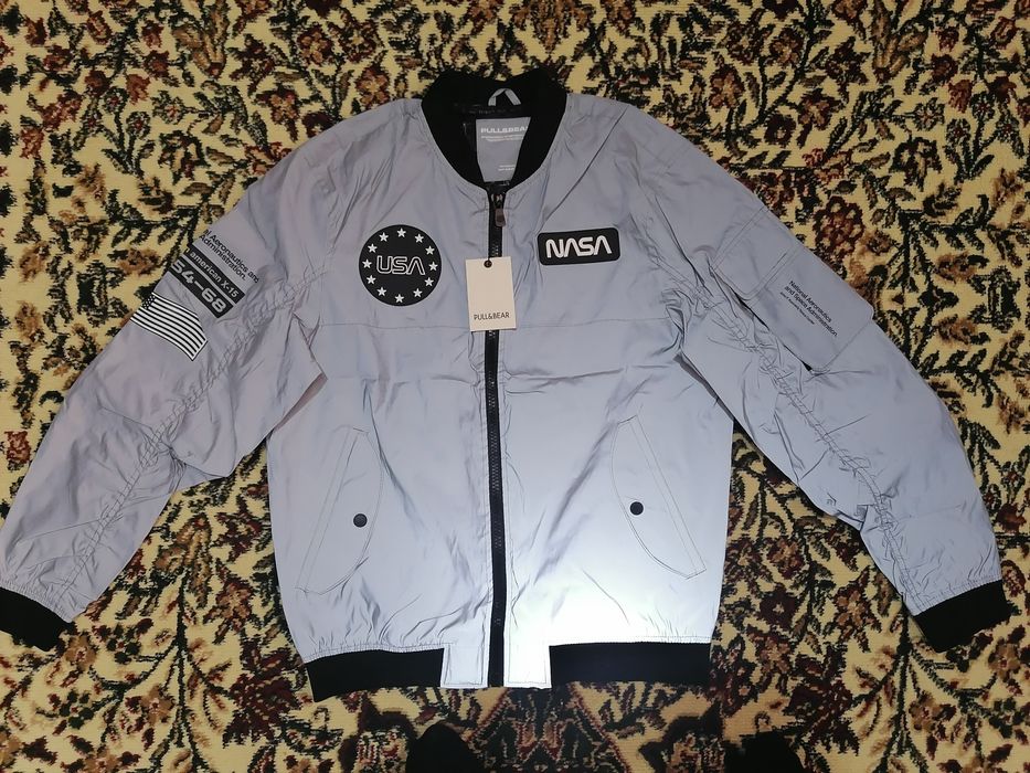 Одежда от бренда Pull & Bear