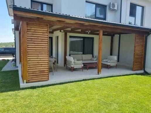 Realizam Pergole - Foisoare - Terase - Garaje etc