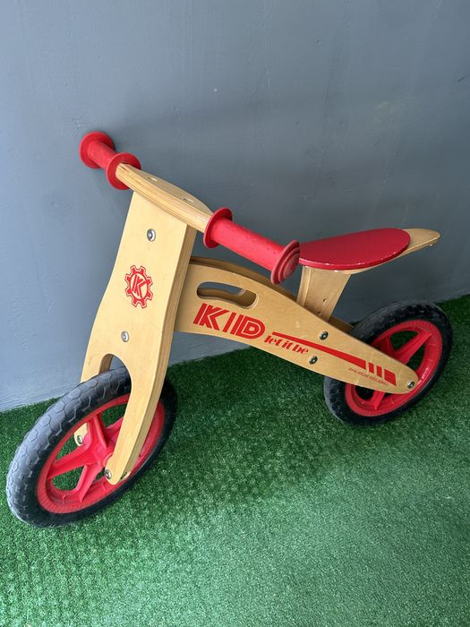 Дървено баланс колело