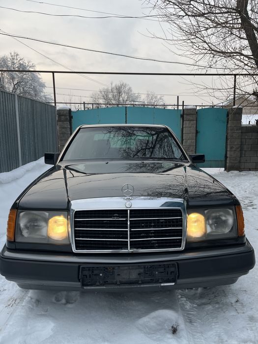 Продам двигатель мерс е300