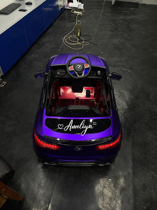 Детская машинка на пульте