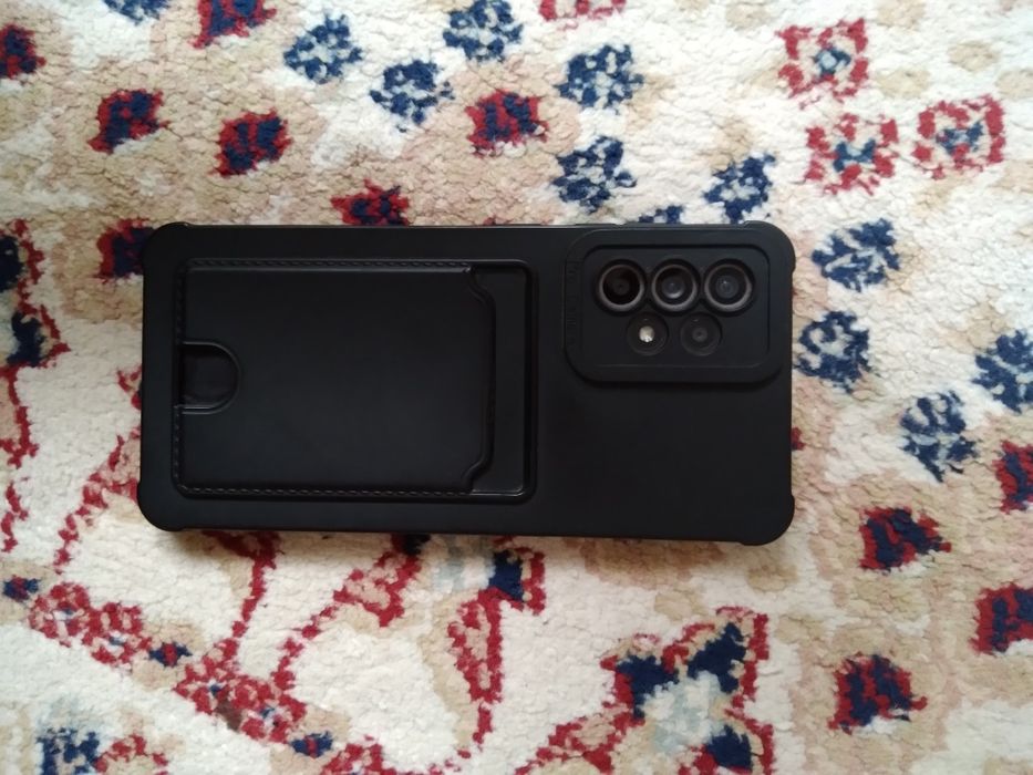 Продам Samsung A52