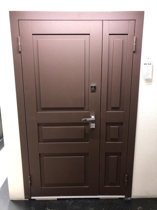 Входные двери 120-125 см Двухстворчатые