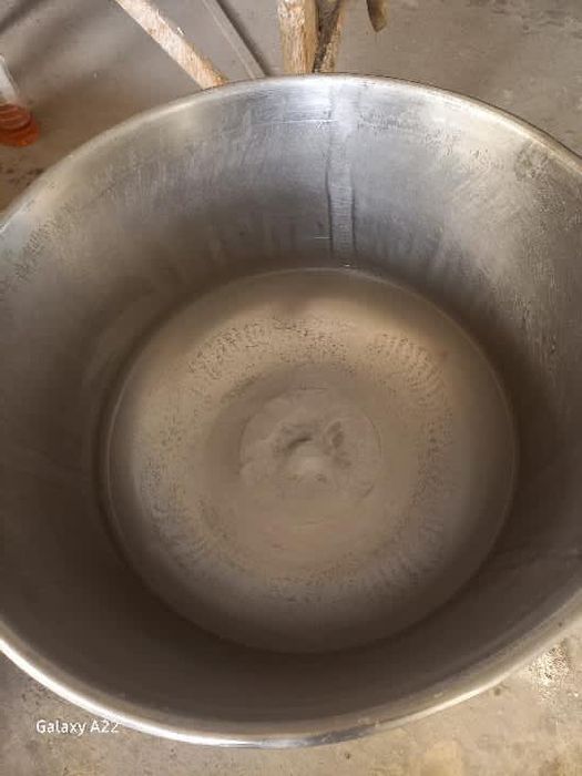 Konditer sehi anjomlari komplekt holatda sotiladi.