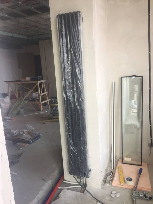 Сантехник,коммуникации.