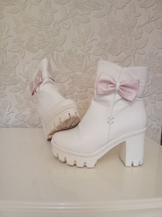 Осенние полусапожки