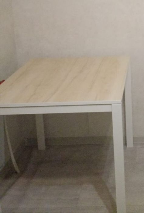 Продам кухонный стол IKEA