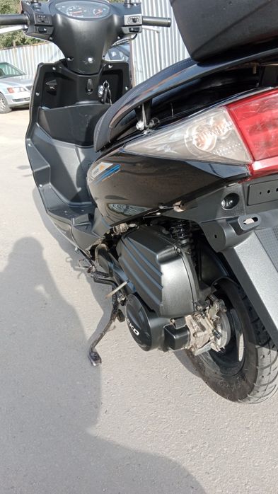 Продам скутер м8