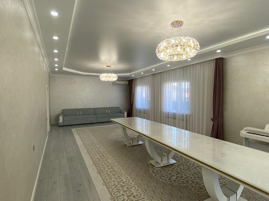 Продам стол со стульями