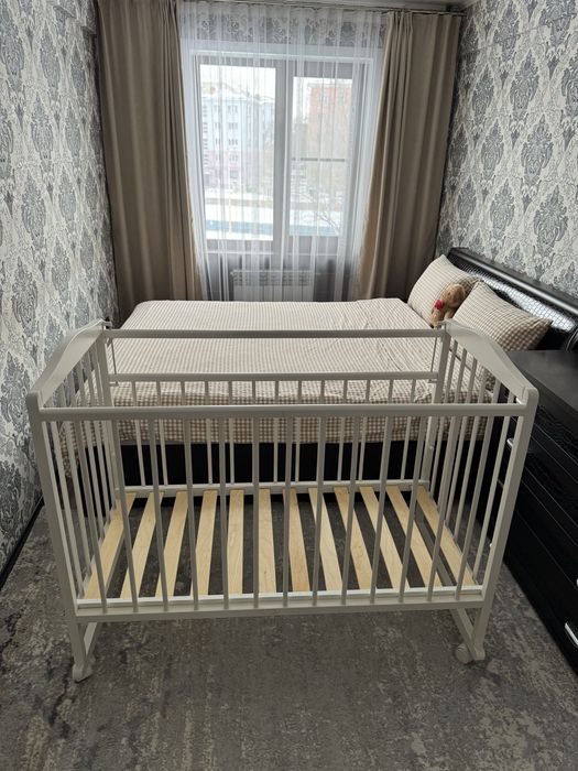Детская кроватка