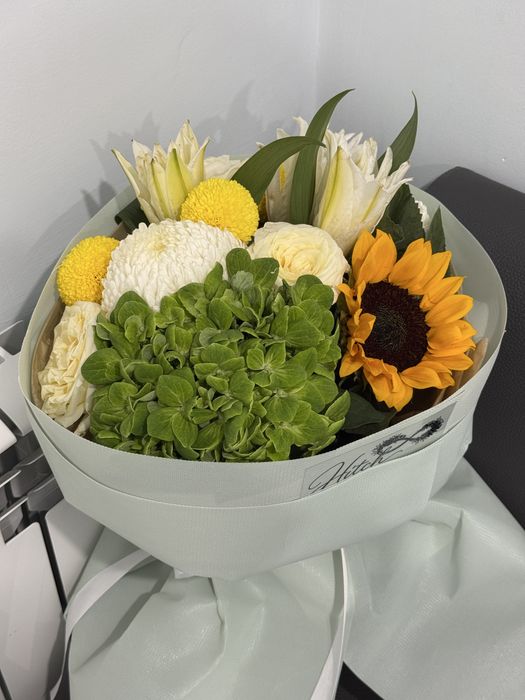 продам свежие букеты