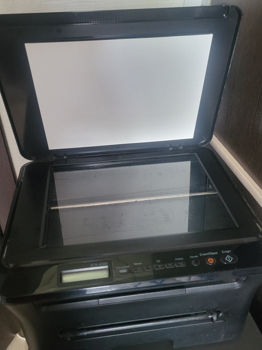 Принтер МФУ самсунг samsung  scx4300