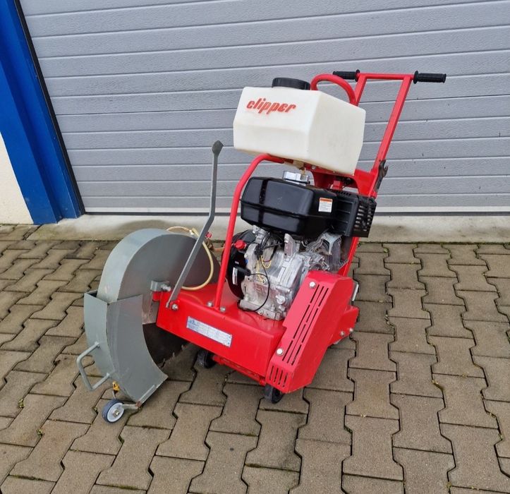 Norton Clipper CS401-P13 Masină taiat asfalt,beton  An 2025 Disc 450 m