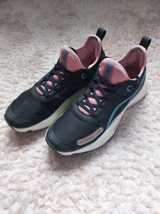 Дамски маратонки PUMA номер 42.5