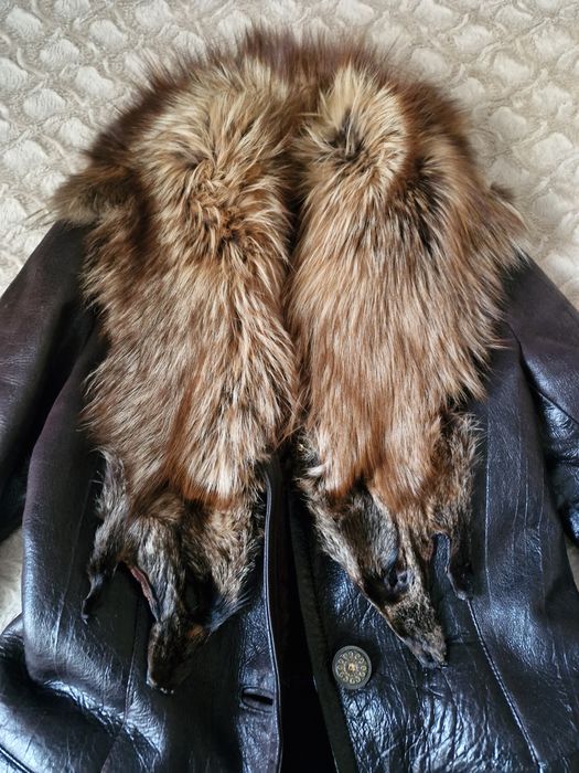 Продам женскую дубленку