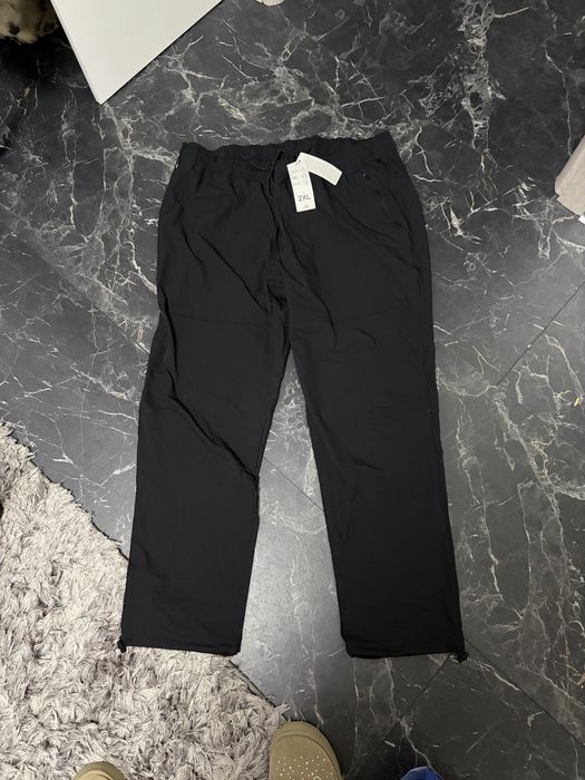 Pantaloni fas subtire