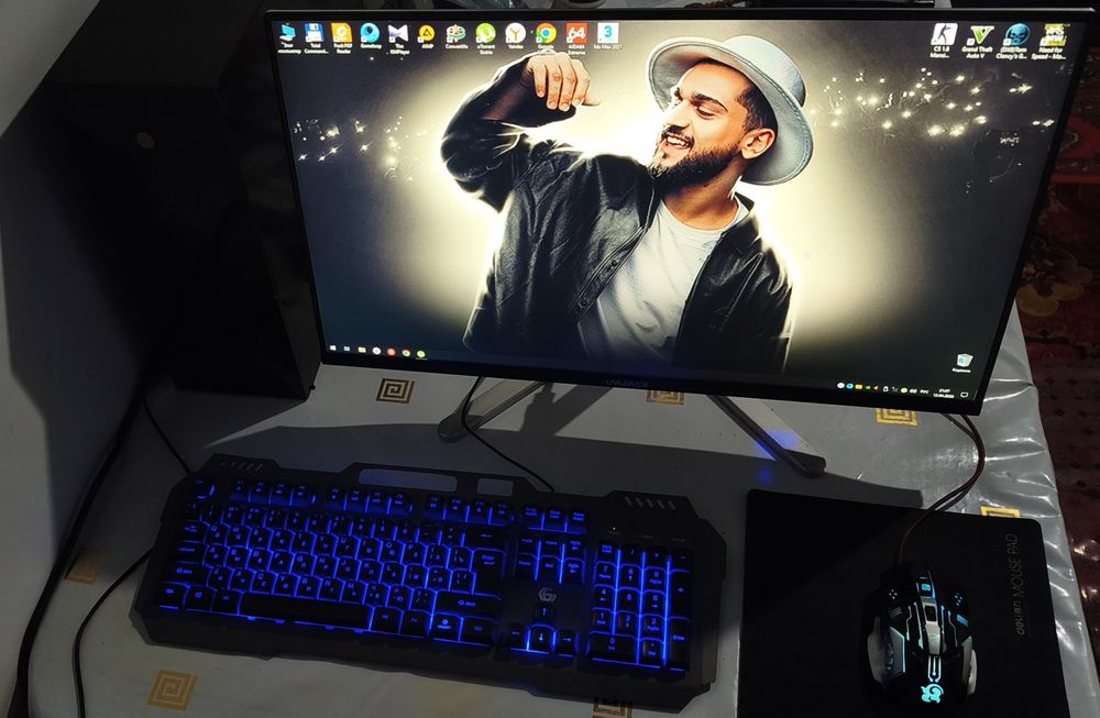 Kompyuter sotiladi immer holati yaxshi