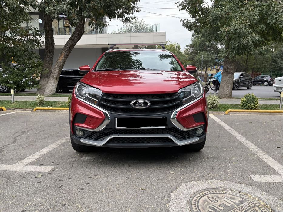 Lada XRay Cross 2019