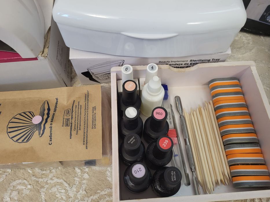 Продам набор для маникюра