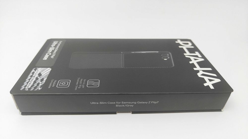 Pitaka Classic Ultra-Slim Case for Samsung Galaxy Z Flip7