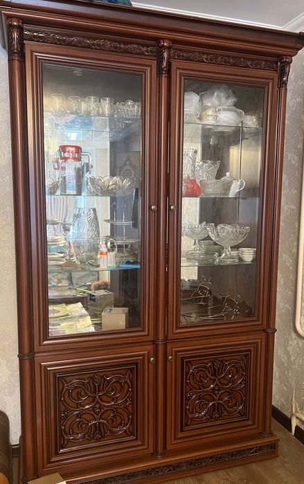 Сервант для посуды