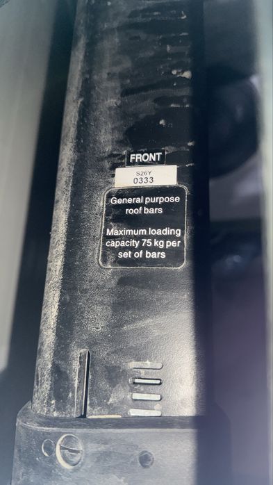 Напречни греди Yakima FlushBar + Монтажен комплект за VW