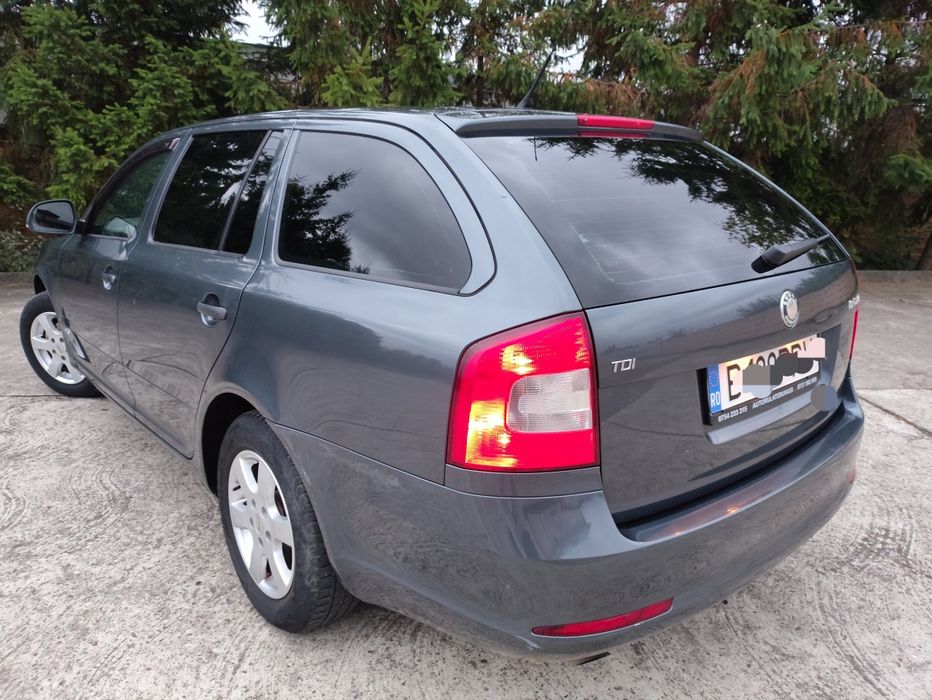 SKODA Octavia 2010 — imagine 4