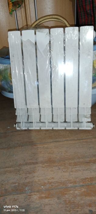 Батарея новая,в упаковке