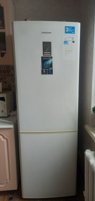 Продам холодильник SAMSUNG