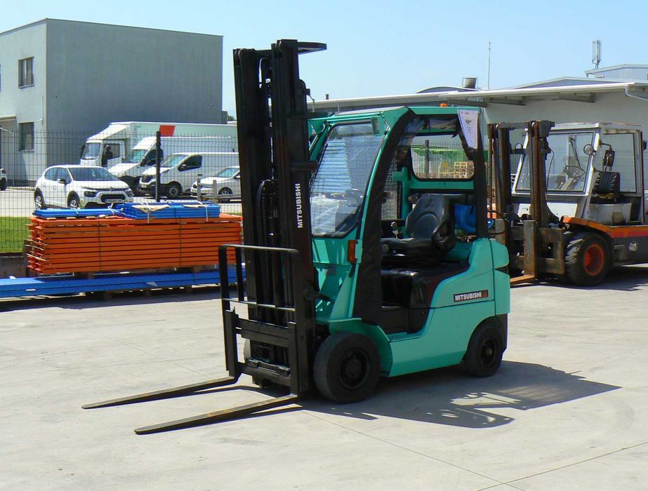 Газокар Mitsubishi