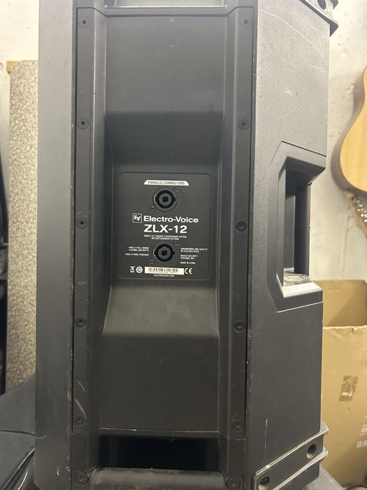 Продам колонки electro voice zlx 12p