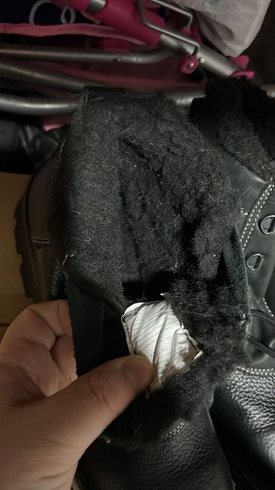 Продам спец обувь 41 размер