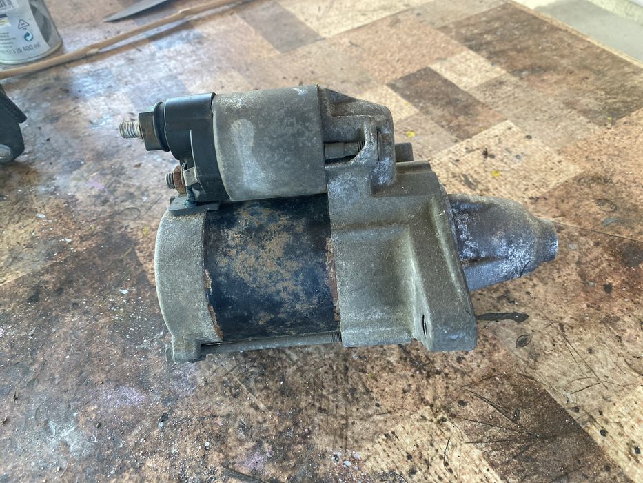 Стартер за тойота ярис 1.0 2007 година